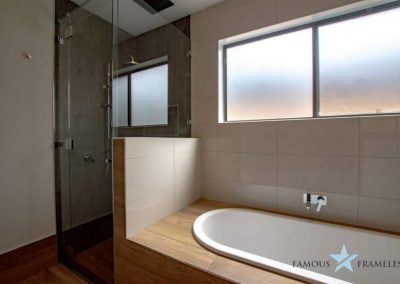 Melbourne Famous Frameless Bathroom Frameless Shower Screen Installation 11