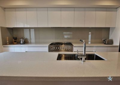 Famous Frameless Kitchen Glass Splashback Installation 9 Melbourne