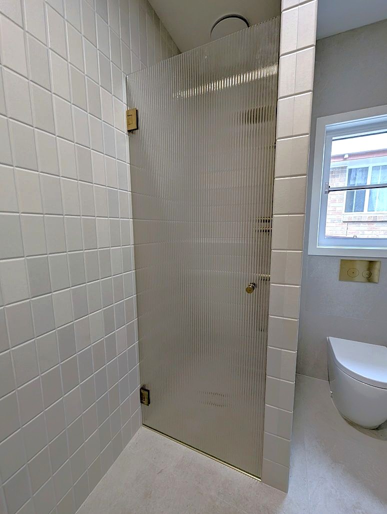 Full width door Fluted Glass Door