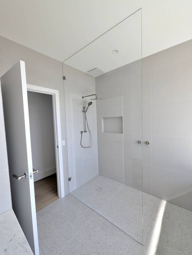 full-height-fixed-shower-panel-crystal-clear Full height large shower screen panel